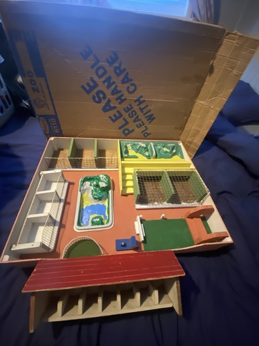 Vintage classic toys zoo - toys,