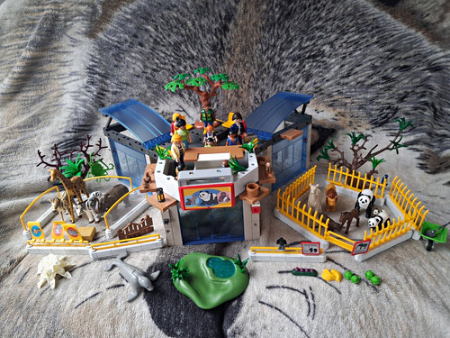 Playmobil zoo animal enclosure - playmobil,