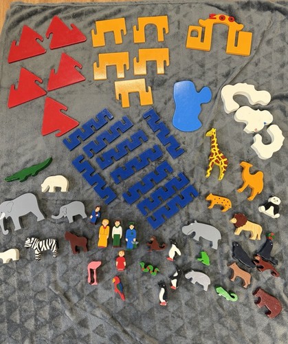 Wooden zoo set with - wooden,