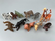 12 Mini Wildlife Zoo Model
