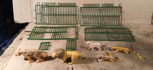 Britains etc plastic - plastic, zoo