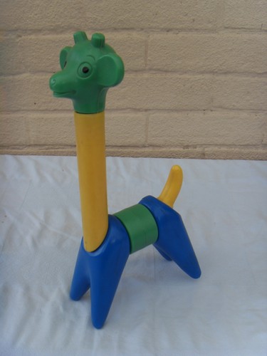 Tupperware zoo yourself - tupperware, "zoo-it-yourself"