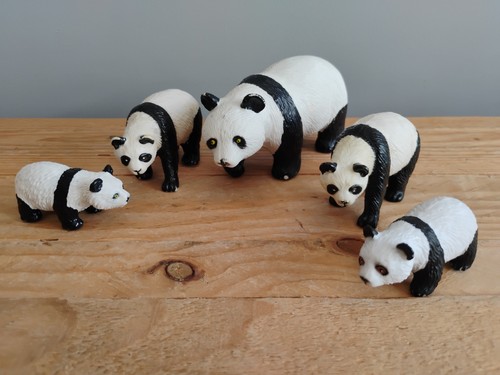 Toy animals panda - panda, family