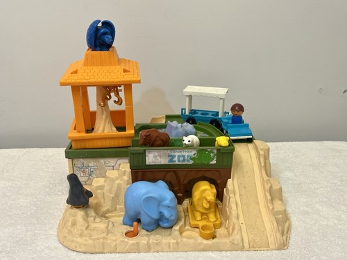 Vintage fisher price zoo 1980s - price,