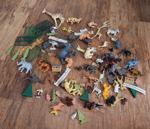 Vintage plastic farm zoo toy - zoo,
