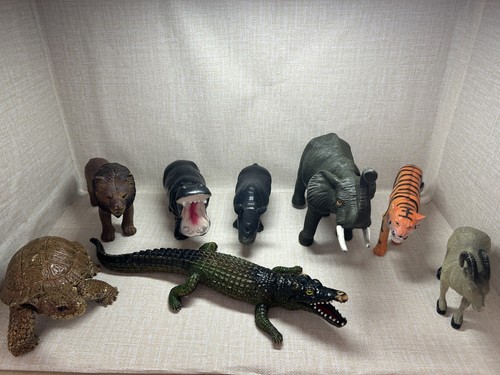 Zoo animals figures - zoo, animals-